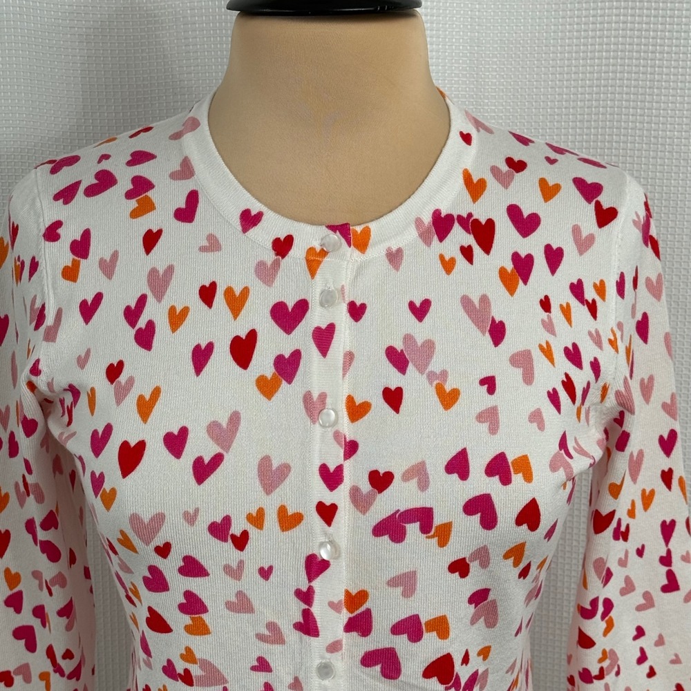Cable & Gauge Women's All-Over Hearts Print Cardigan Sweater - Picture 2 of 10